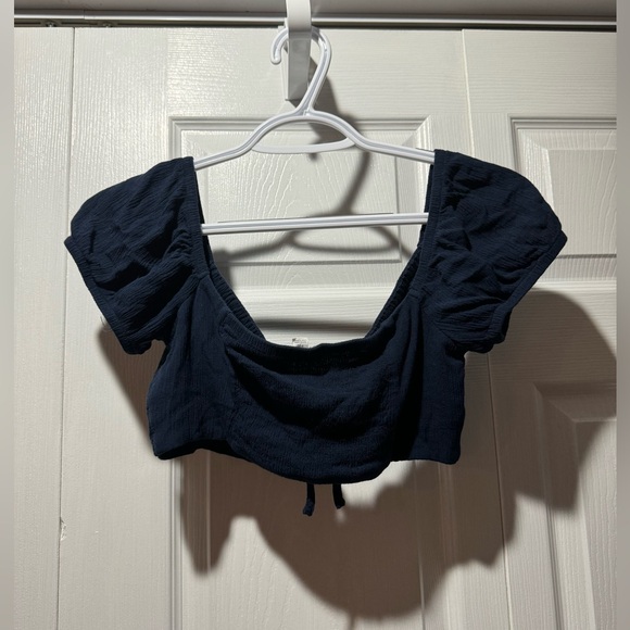 Garage Cropped T-Shirt - Picture 2 of 3